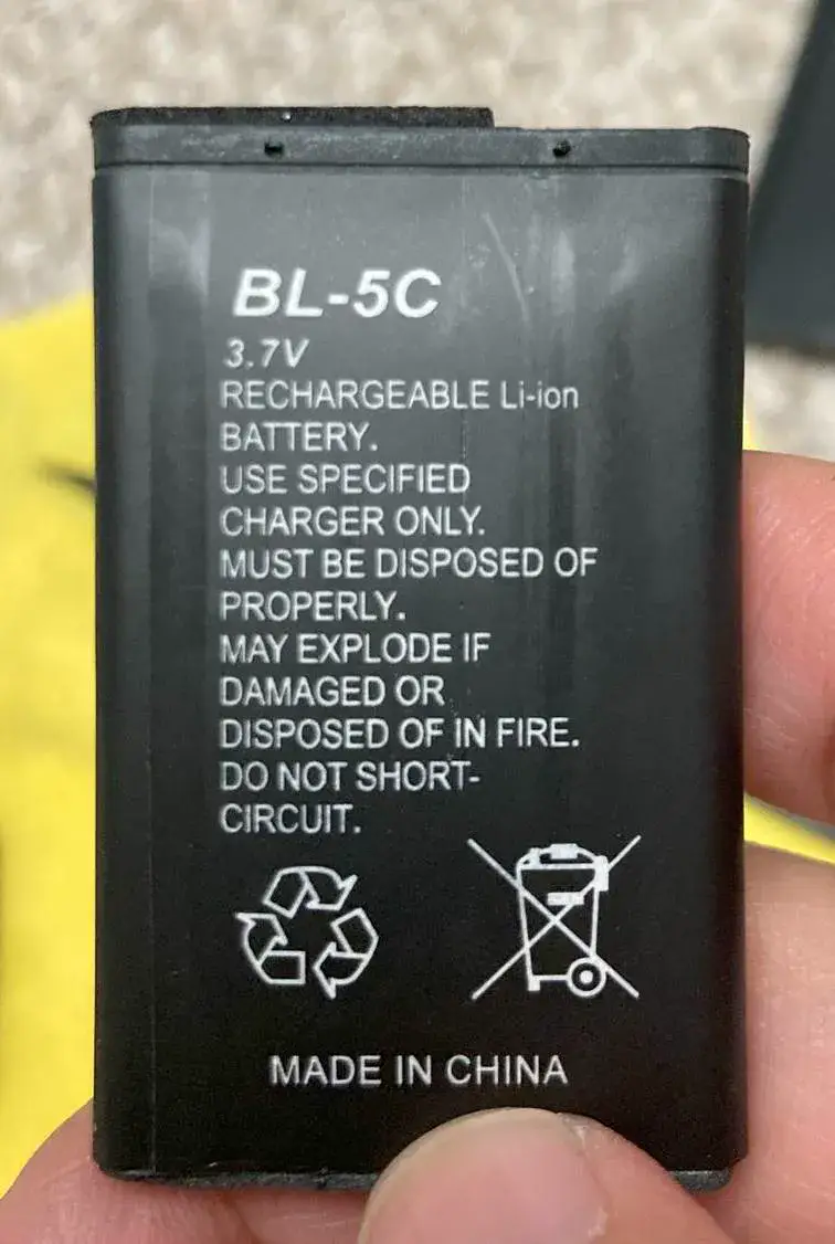 Bloated BL-5C battery